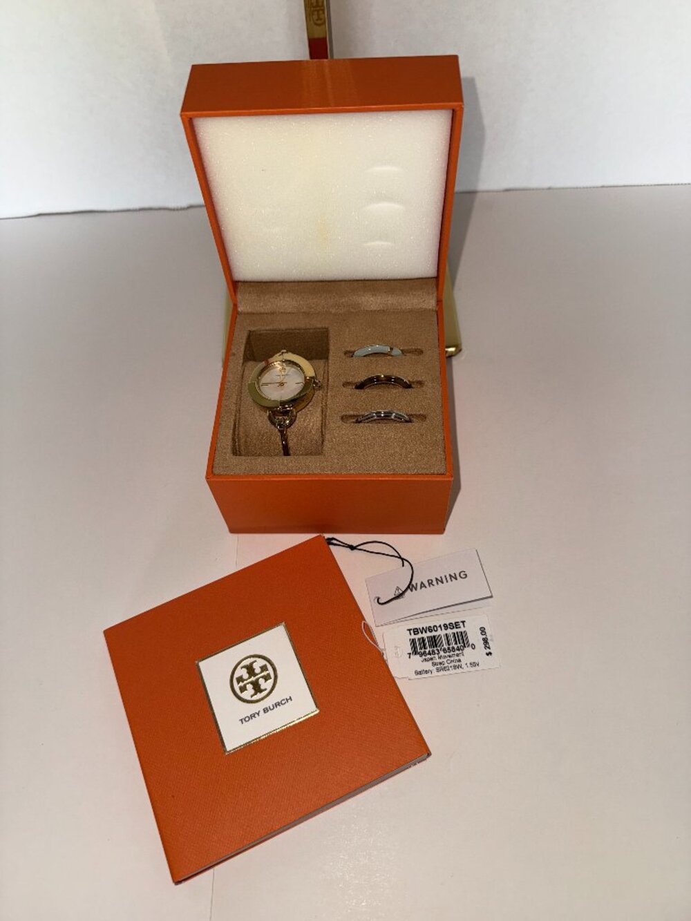 Tory Burch Miller Watch Gift Set with Interchangeable Bezels D-013